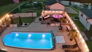 Domki Letniskowe BŁĘKIT