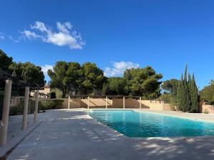 Appartements Appart 4pers - piscine - wifi - ideal famille : photos des chambres