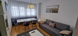 La Isla de la Erbosa 2 de Luanco, Con Garaje 3 Hab - VUT-4925-AS - 康达