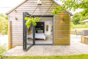 Cosy Cotswolds Retreat near Bath & Castle Combe - Tormarton