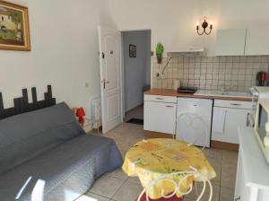 Appartements Gite Le Jasmin : photos des chambres
