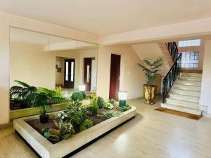 Bel Appartement Gare Centre Face aux Remparts 8 personnes Parking WIFI