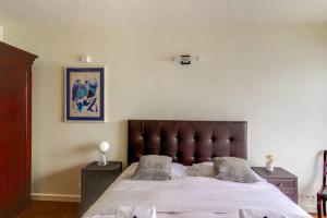 GuestReady-Spacious apartment near Exhibition Park