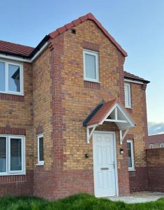 Beautiful 3 Bed Detached House in Grimsby