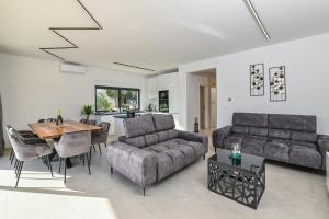 Villa Petra with Private pool