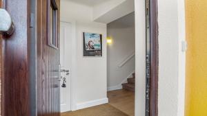 Clifden River View Apartment