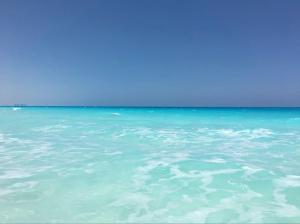 شقة غرفتين وصالة في داون تاون العلمين مع اكسس للشاطئ