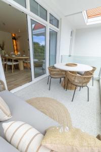 The Dunes, Beautiful Japandi Design Apartment