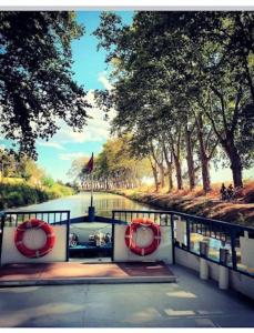 T2 RDC terrasse parking et piscine à 50 m- plage V0743