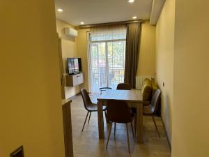 Gonio N301 Beach front apartment , Mountain view