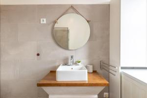 GuestReady - Just The Two of Us