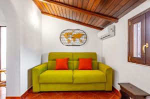 Cute Apt in San Berillo - Urban Living at Its Best