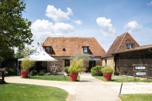 B&B / Chambres d'hotes Lodge Secret avec Jacuzzi : photos des chambres
