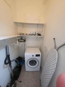 Lappartement du Palais des Papes ! 3 personnes WIFI