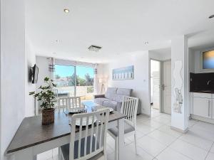 Appartement T2 lumineux proche plage avec parking privé - FR-1-770-27