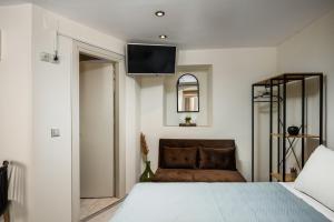 Palazzo Apartment by CorfuEscapes