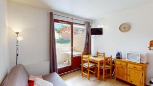 Studio 4 pers Le Sauze pied des pistes de ski