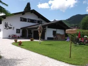 Ferienwohnung Haulle, Kreuth-Scharling am Tegernsee - Point