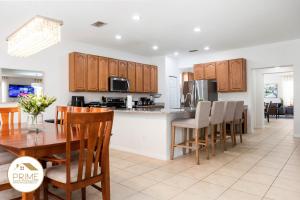 Amazing 6bd Resort Home Pool & Near Disney