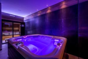 Luxury Villa The View in Opatija - for 12 people with incredible sea view & wellness 