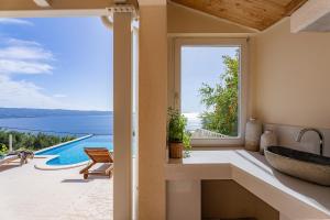 Villa Favola Omis 360 PHOTOS-VIRTUAL TOUR ON DEMAND