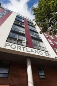 Aqua Dreams -Serviced Luxury Apartment, Coyles Place at Portland 88