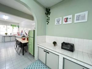 Ipoh Comfortable Family Homestay 4R3B 12pax SY25