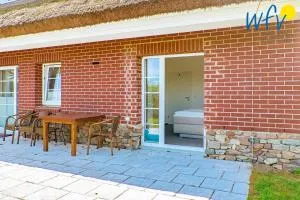 Ferienhaus am Gutspark Drankse Ferienwohnung Sonnentag - Lancken