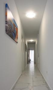 Spacious Modern Apartment Near the Sea in Xemxija