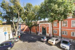GuestReady - Classical Portuguese Style Family Apt in Bohomeain Alfama