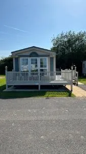 Mablethorpe Luxury Caravan Rental - Strubby
