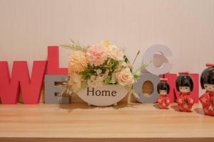 12 MIN walk to Shinjuku STR ,6 MIN Higashishinjuku ,nearest kabukicho ,shinjuku oen,