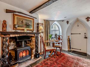 1 Bed in Nether Stowey 95168