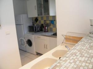 Maisons de vacances Maisonnette 37 m2 Wi-Fi, PKG, Clim : Maison 1 Chambre