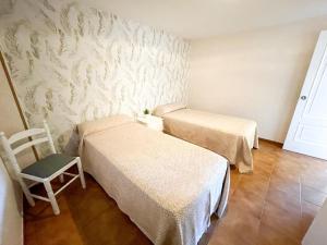 Apartamentos Portonovo Playa 3000