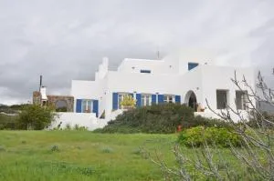 The White Village House - Kamárion