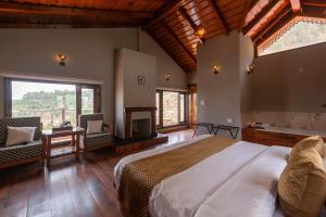 Alaya Stays Amara Dusk 4BHK Villa in Nainital