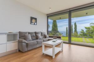 Cristiano Ronaldo Airport View