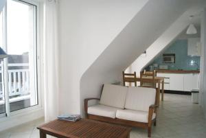 50 m de la plage, appartement avec grand balcon