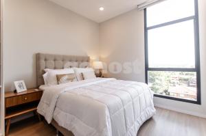 Stylish apt minutes from Shopping Mcal Lopez