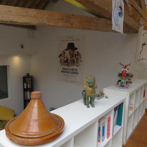 Loft lumineux et calme, hyper centre, 3 chambres, 2 patios, garage privatif