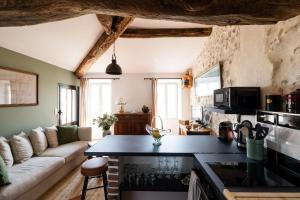 Appartements La Sanverine beautiful renovated apartment with terrace : photos des chambres