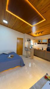 Suíte dos Sonhos - Suíte climatizada - Romântica, única e meio à natureza!