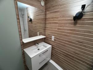 La Clusaz - 6 pers - 2 Ch - Proche pistes - Garage - FR-1-437-1