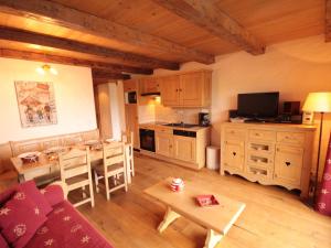 Appartement confortable aux Saisies - 46 pers, 38m², sud, balcon - FR-1-293-197