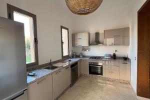 Belle villa KIMANU contemporaine à 20 min de Marrakech