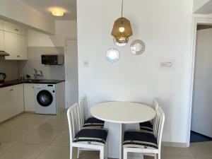 Sea View Penthouse-Style