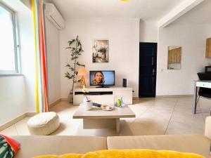 Sweet Home Casa Dina Rch