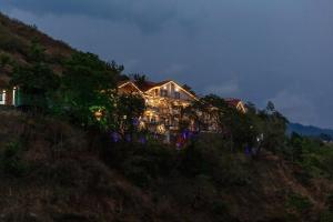 Alaya Stays Amara Dusk 4BHK Villa in Nainital
