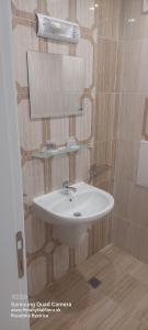 SEA WOLF Apartman Луксозен апартамент с панорамна гледка към морето климатик с нова напълно оборудвана кухня отделна баня с тоалетна гледка към